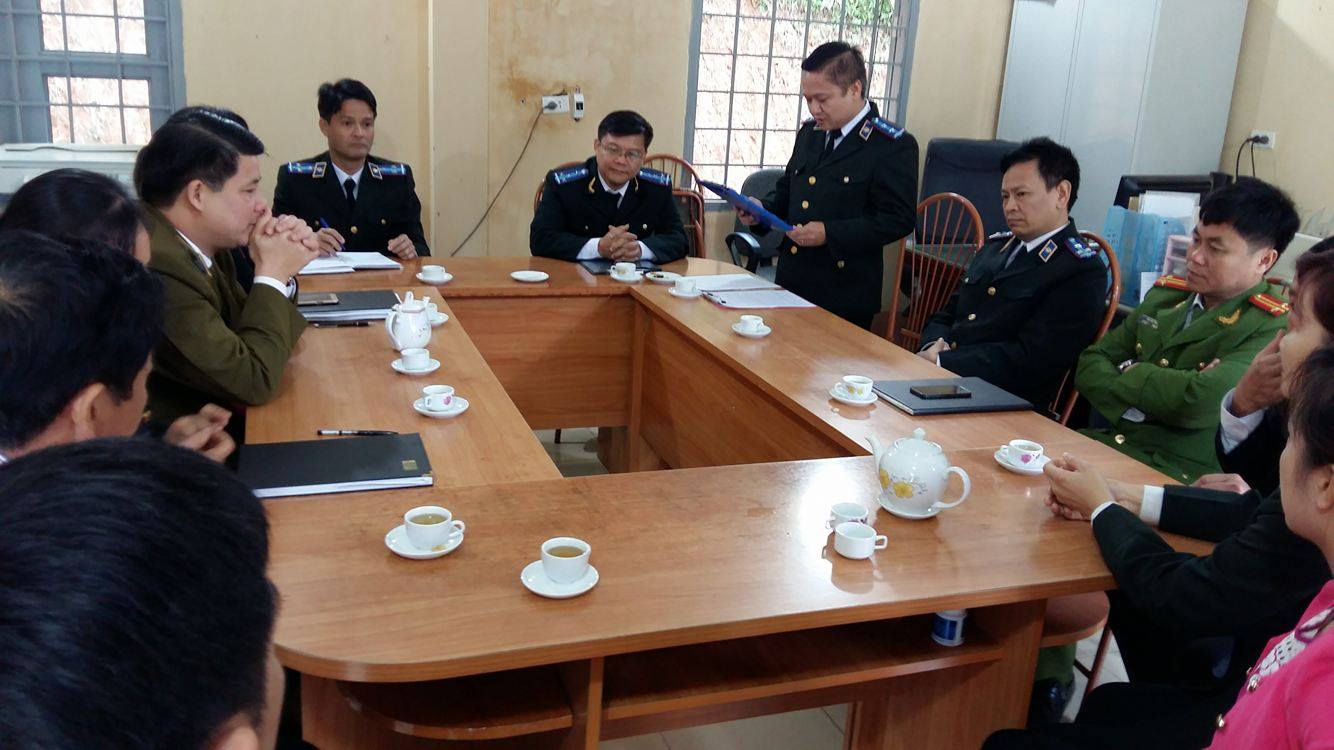 Công bố và trao Quyết định bổ nhiệm Chi cục trưởng Chi cục Thi hành án dân sự huyện Lâm Bình