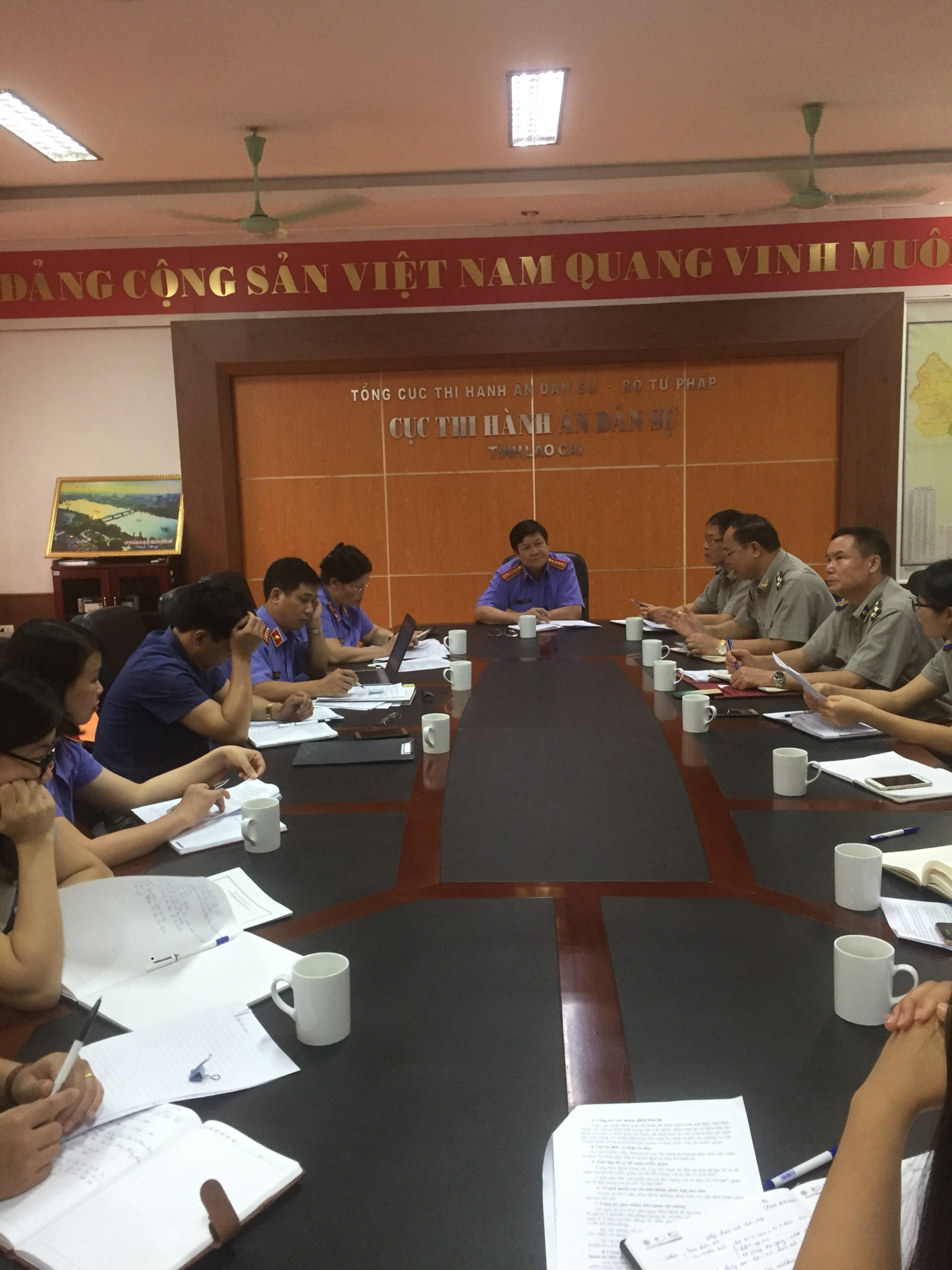 Kiểm sát hoạt động thi hành án dân sự