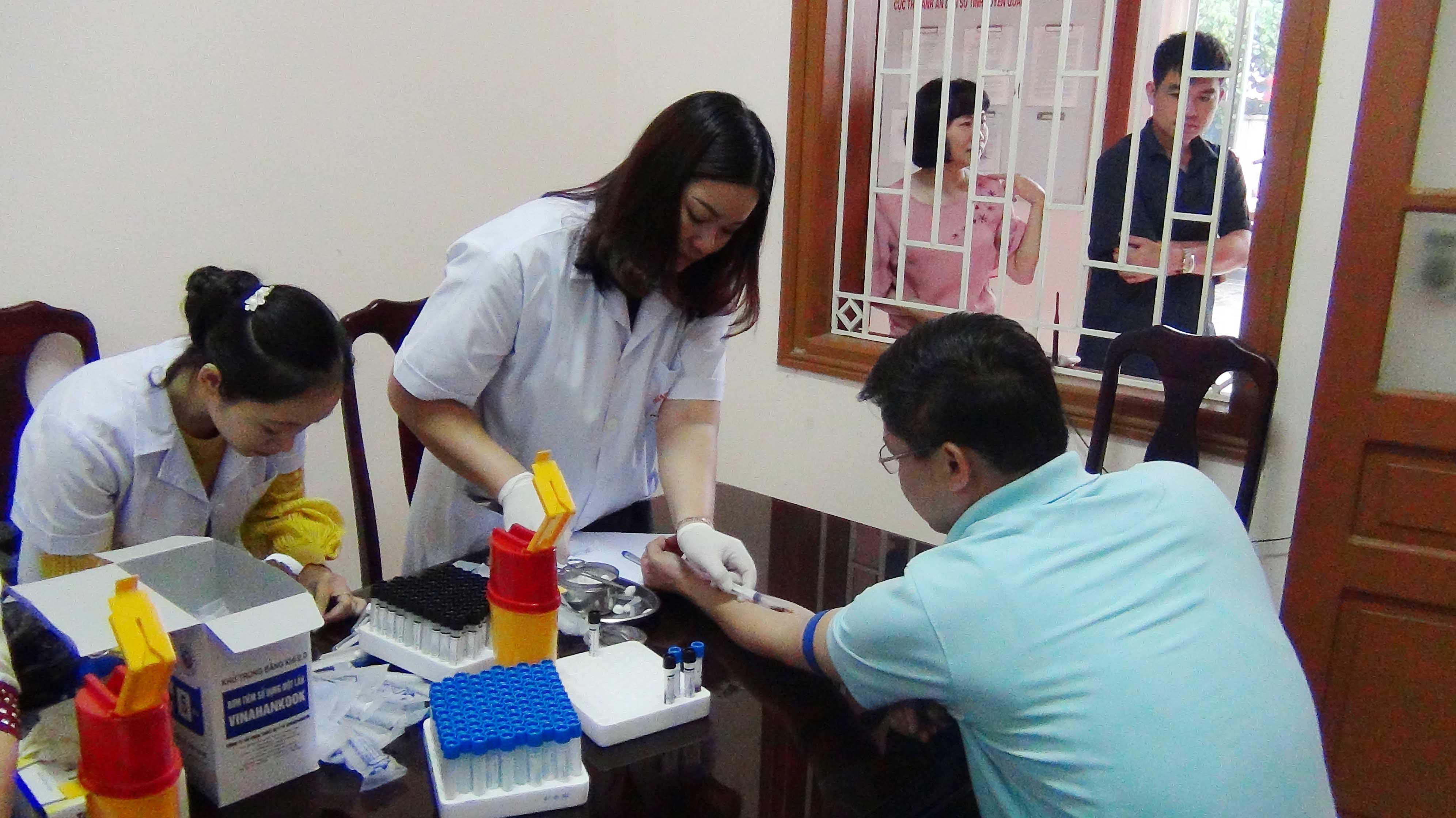 Nâng cao chất lượng chăm sóc, bảo vệ sức khoẻ cán bộ, công chức, người lao động tại Cục thi hành án dân sự