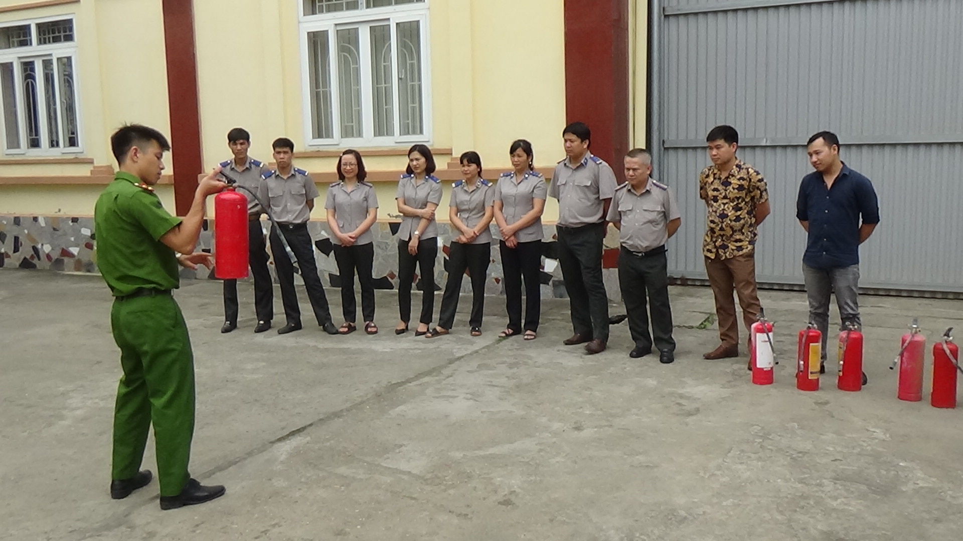 Tập huấn công tác phòng cháy, chữa cháy năm 2019