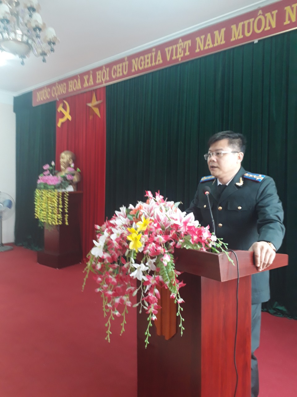 Tập huấn sử dụng, khai thác phần mềm Quản lý văn bản và điều hành; phần mềm Hỗ trợ trực tuyến thi hành án dân sự.