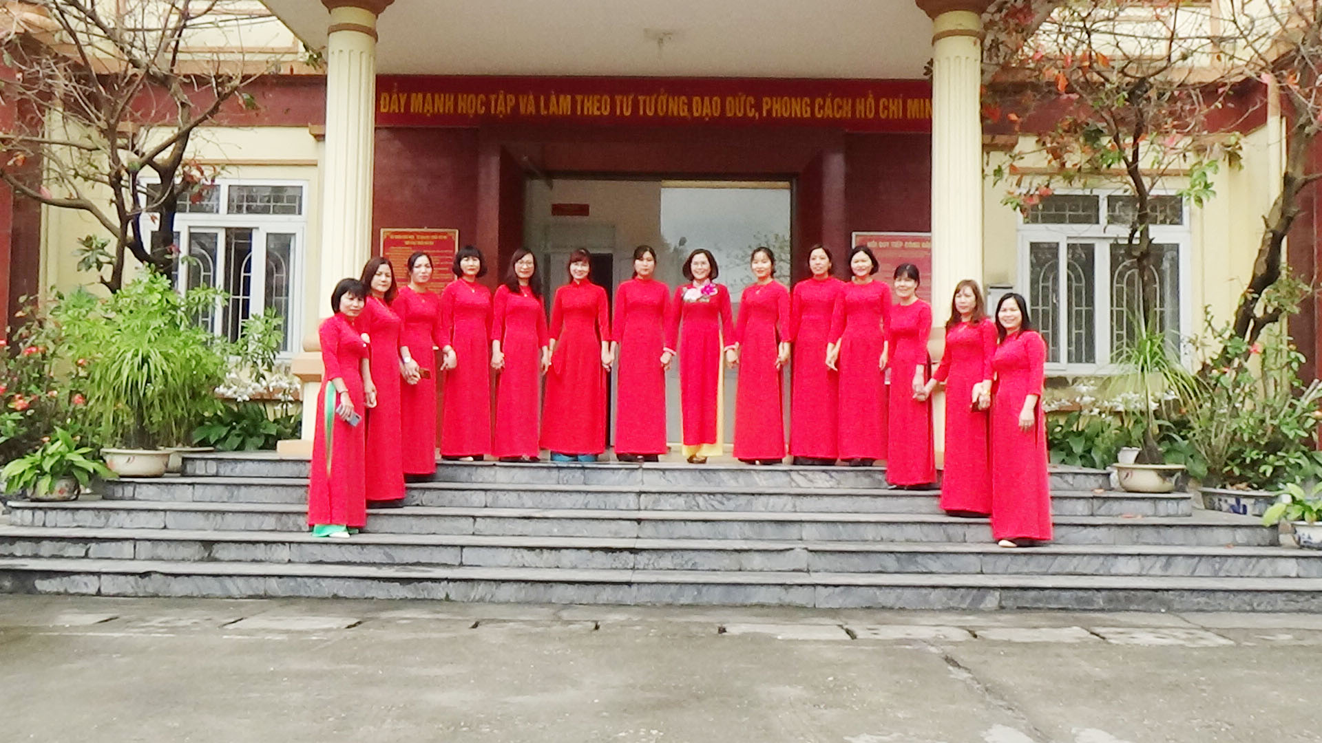 Cục Thi hành án dân sự tỉnh hưởng ứng "Tuần lễ áo dài" năm 2021