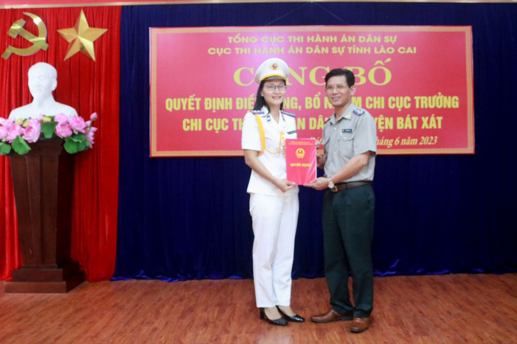 Công bố điều động, bổ nhiệm Chi cục Trưởng Chi cục Thi hành án huyện Bát Xát