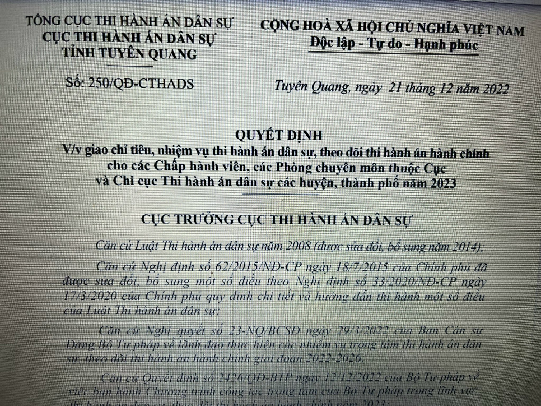 Quyết định giao chỉ tiêu, nhiệm vụ THADS, theo dõi THAHC cho các Chấp hành viên, các Phòng chuyên môn thuộc Cục  và Chi cục THADS các huyện, thành phố năm 2023
