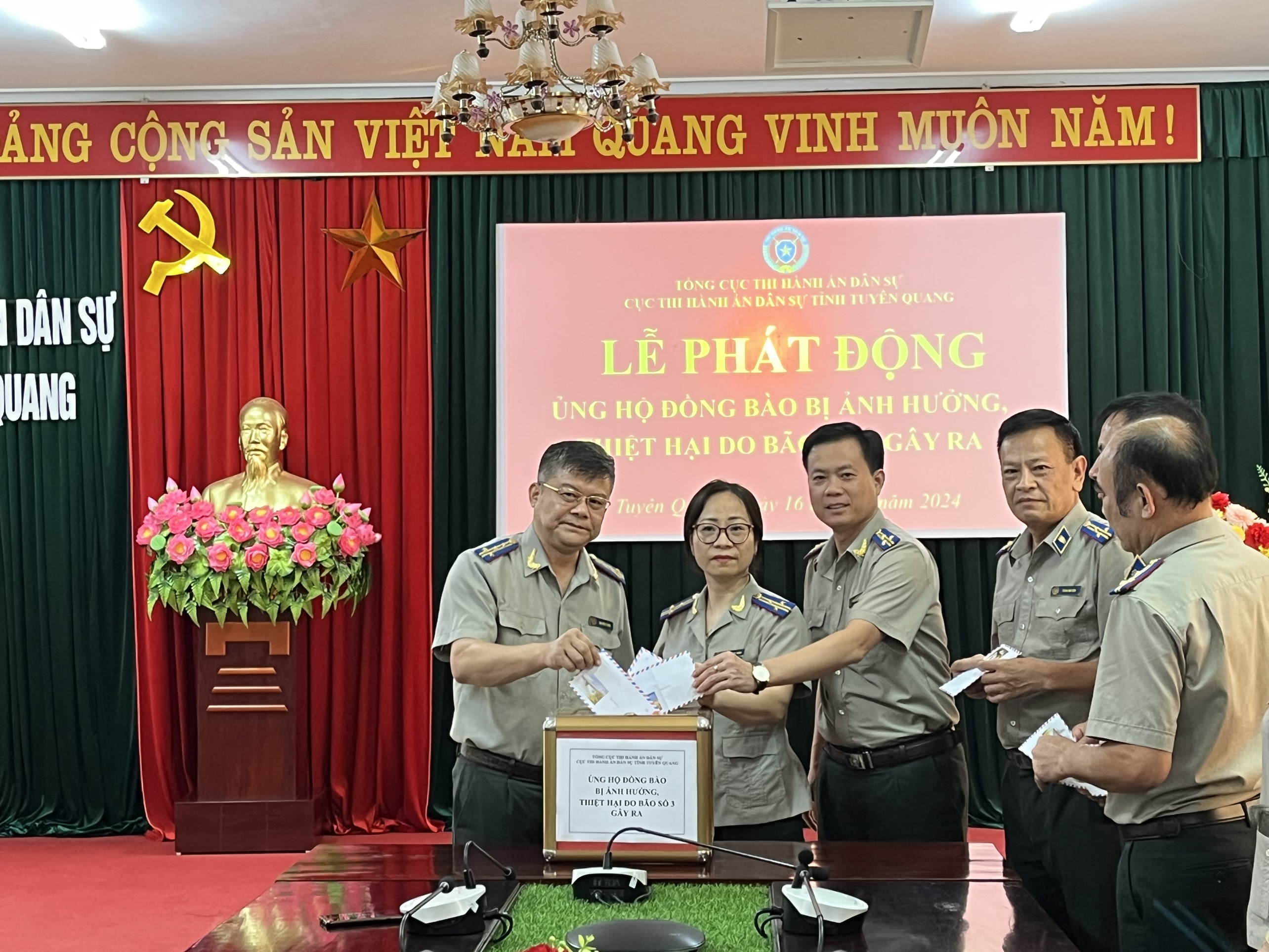 Cục THADS tỉnh Tuyên Quang tổ chức Lễ phát động ủng hộ đồng bào bị ảnh hưởng, thiệt hại do bão số 3 gây ra.