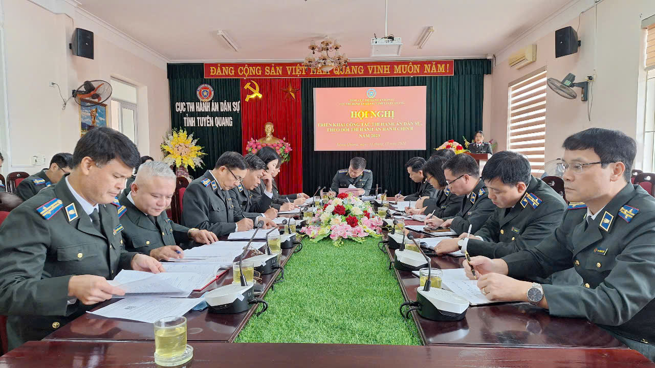 Triển khai công tác thi hành án dân sự, theo dõi thi hành án hành chính năm 2025