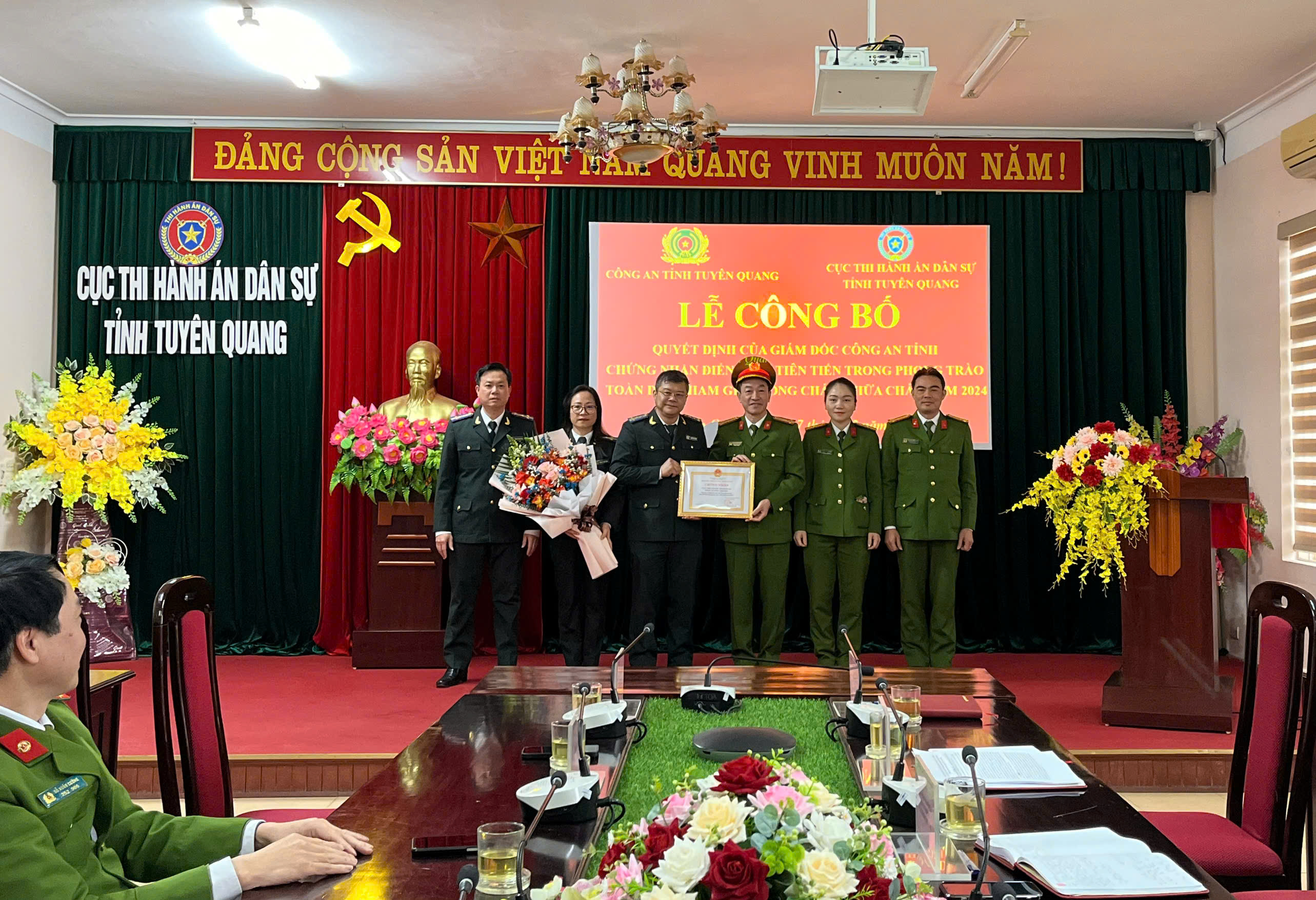 Cục THADS tỉnh Tuyên Quang được công nhận điển hình tiên tiến trong Phong trào toàn dân tham gia phòng cháy, chữa cháy năm 2024