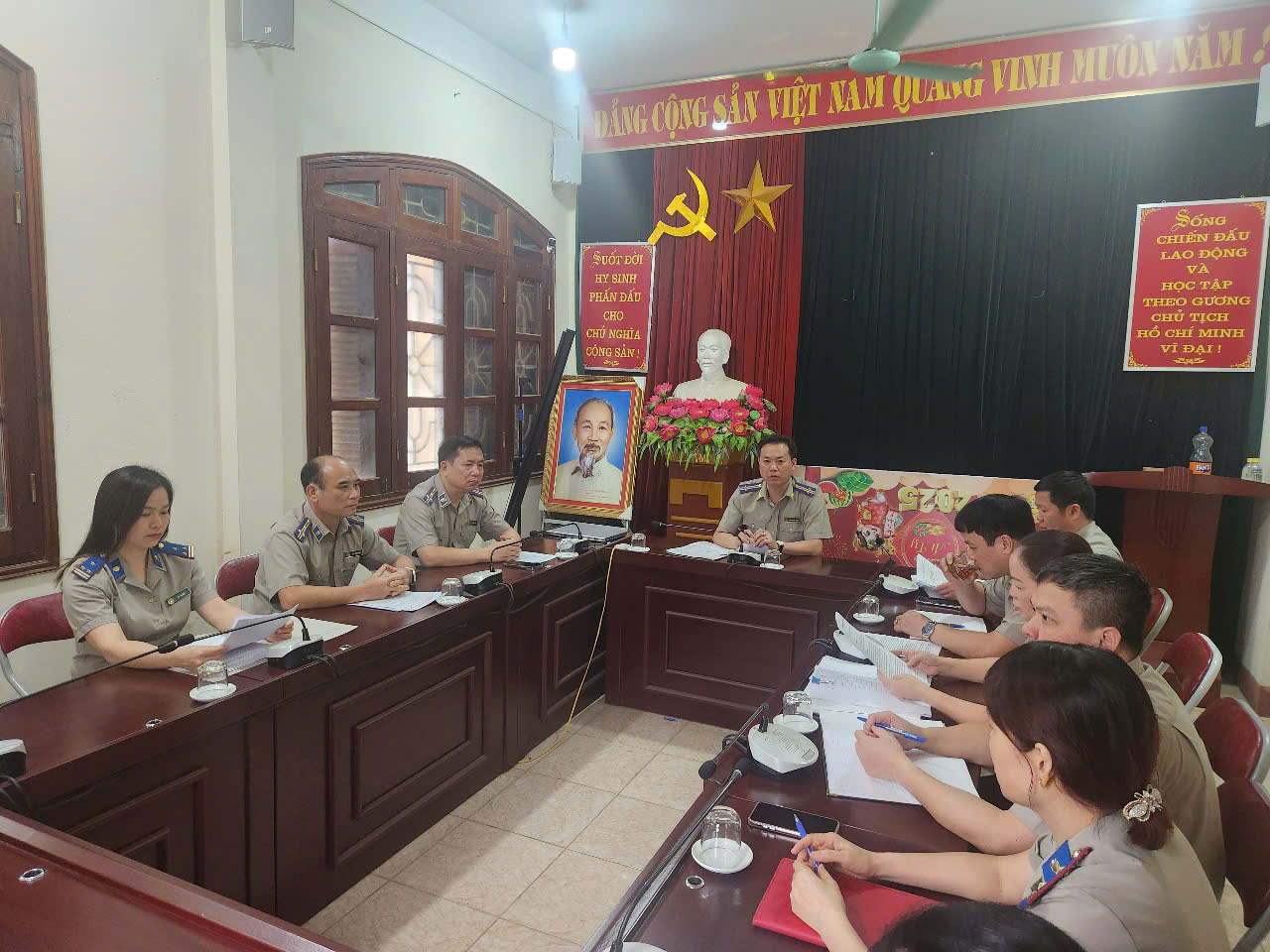 Kiểm tra chuyên đề năm 2025 tại Chi cục Thi hành án dân sự huyện Chiêm Hóa, tỉnh Tuyên Quang