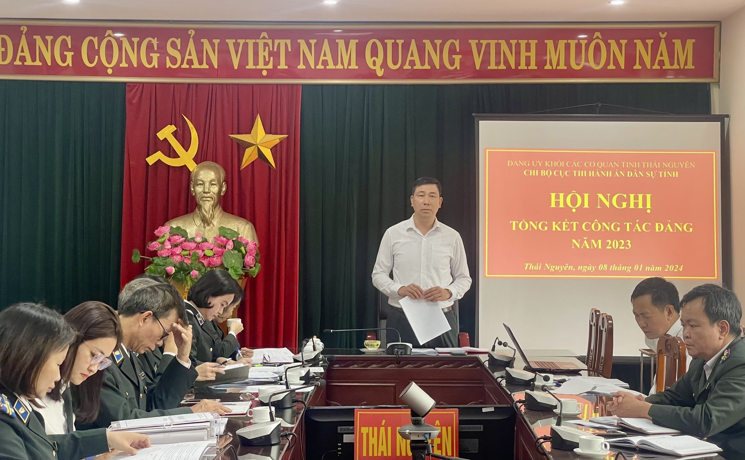 Chi bộ Cục Thi hành án dân sự tổng kết công tác đảng năm 2023