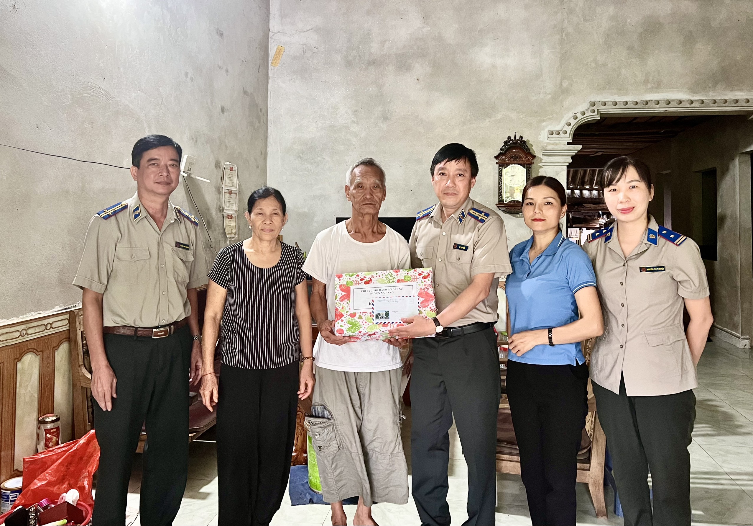 Chi cục THADS huyện Na Hang tri ân ngày thương binh liệt sỹ 27/7 (27/7/1947 - 27/7/2024)