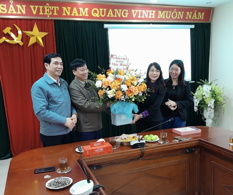 Ngày 02/3/2024, Cục Thi hành án dân sự tỉnh Phú Thọ đón tiếp đoàn công tác, học tập kinh nghiệm của Cục Thi hành án dân sự tỉnh Yên Bái