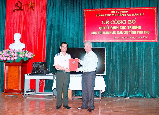 Công bố Quyết định điều động, bổ nhiệm  Cục trưởng Cục THADS tỉnh Phú Thọ