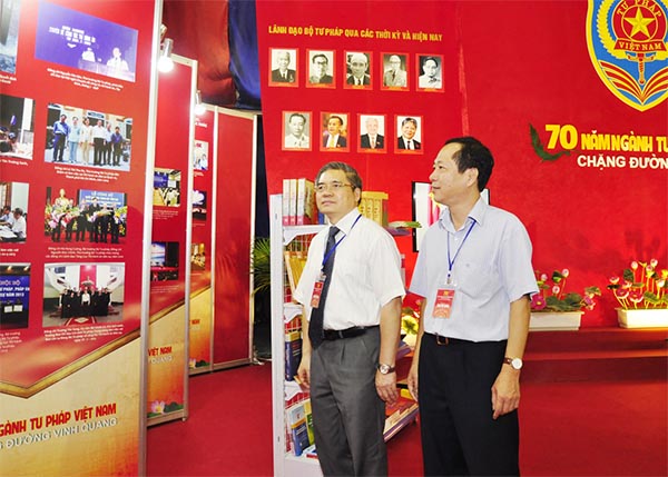 Triển lãm Thành tựu Kinh tế - xã hội năm 2015