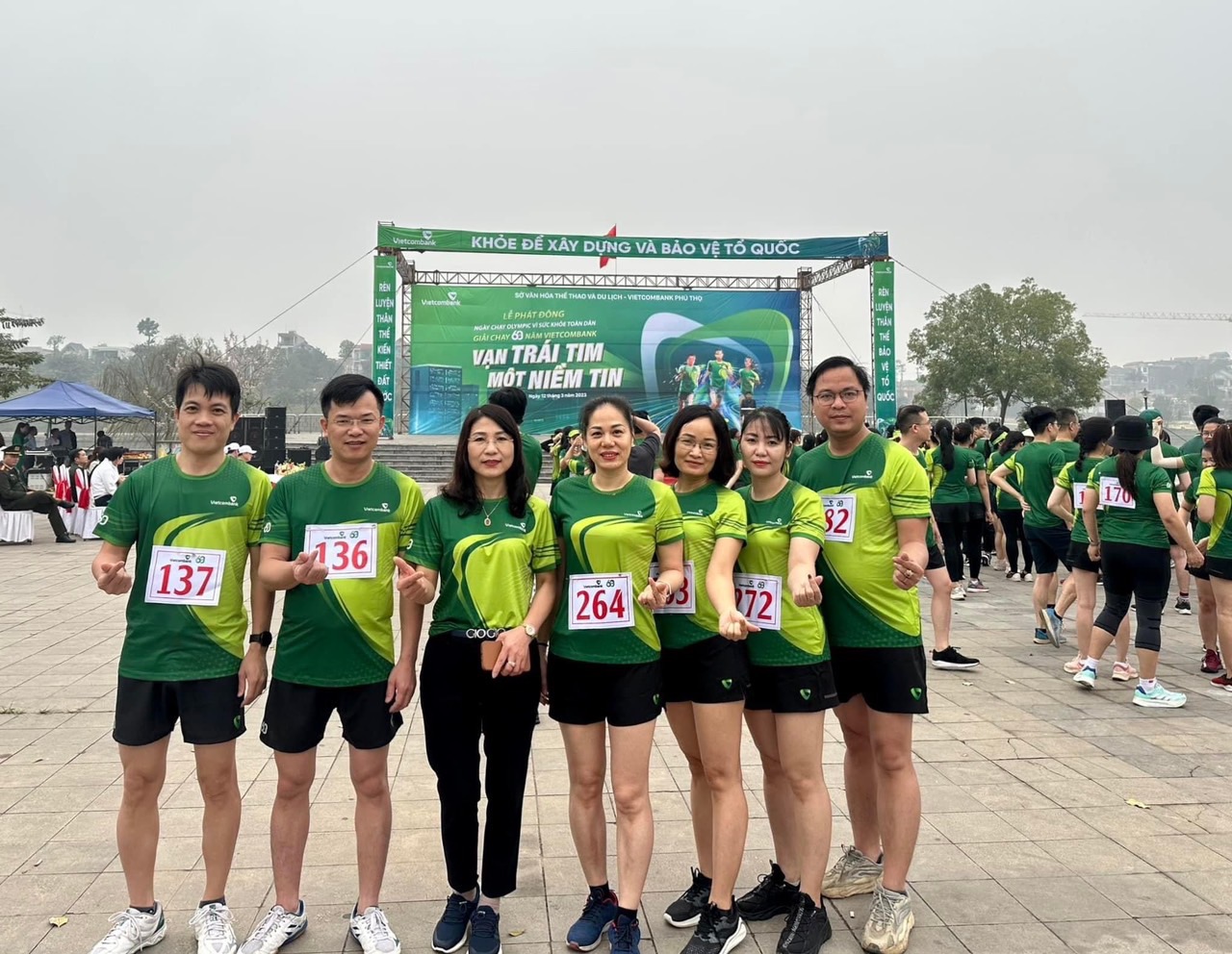 Cục Thi hành án dân sự tỉnh Phú Thọ hưởng ứng Ngày chạy Olympic vì sức khỏe toàn dân do Sở Văn hóa, Thể thao và Du lịch tỉnh phối hợp với ngân hành Vietcombank năm 2023 với chủ đề “Vạn trái tim – Một niềm tin”.