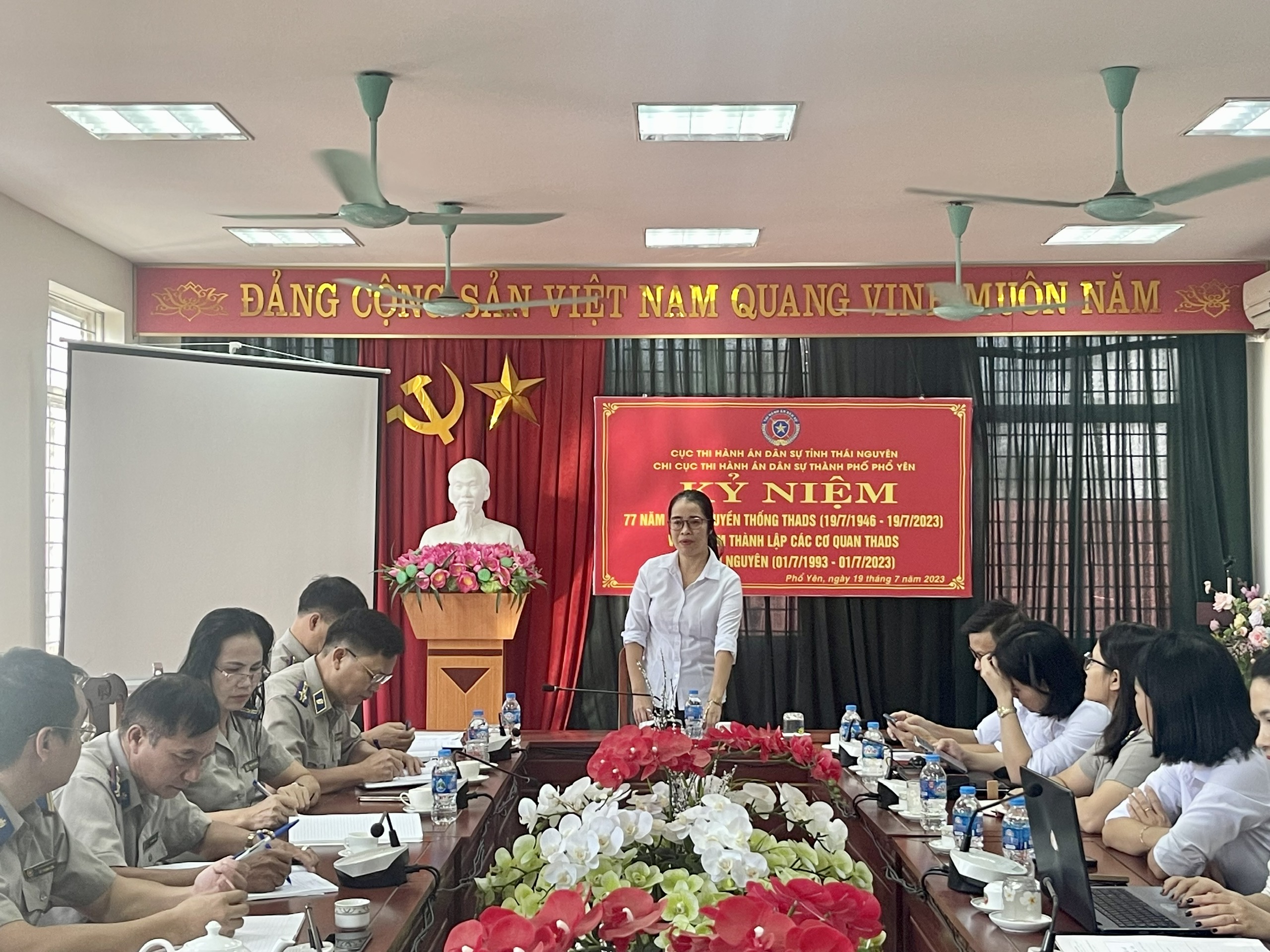 Kiểm tra toàn diện công tác THADS, theo dõi thi hành án hành chính tại Chi cục THADS TP Phổ Yên