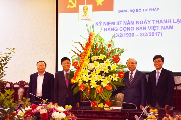 Đảng ủy Bộ Tư pháp chung tay góp sức vì công việc của Bộ, ngành