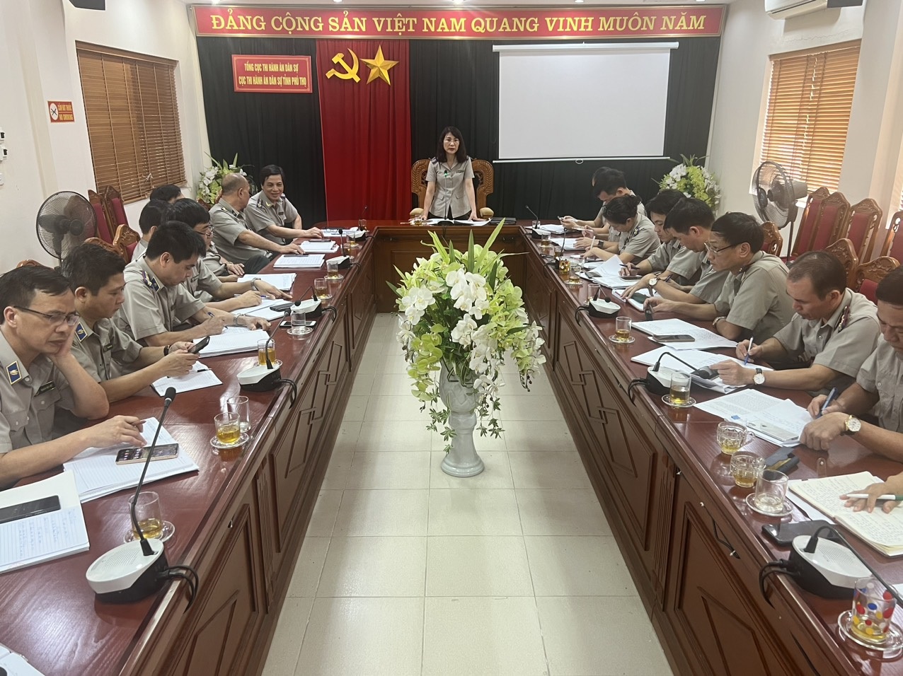 Hội nghị sơ kết công tác Thi hành án dân sự, theo dõi thi hành án hành chính Quý III, giải pháp thực hiện nhiệm vụ 3 tháng cuối năm 2024 của Cục Thi hành án dân sự tỉnh Phú Thọ