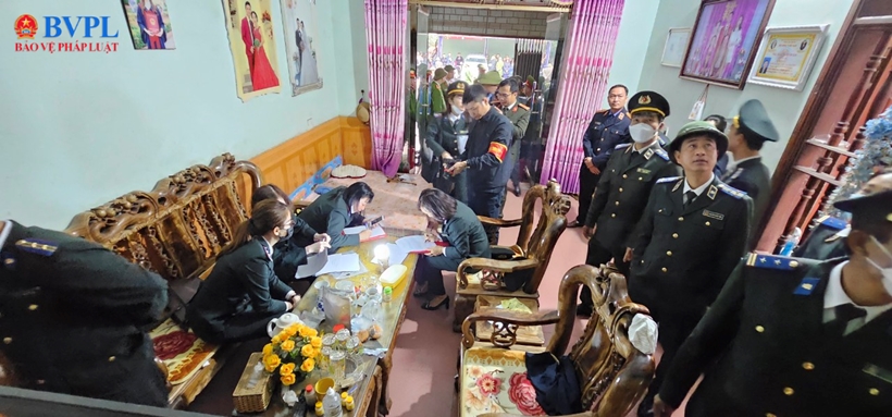 Kiểm sát viên kiểm sát chặt chẽ việc cưỡng chế thi hành án dân sự