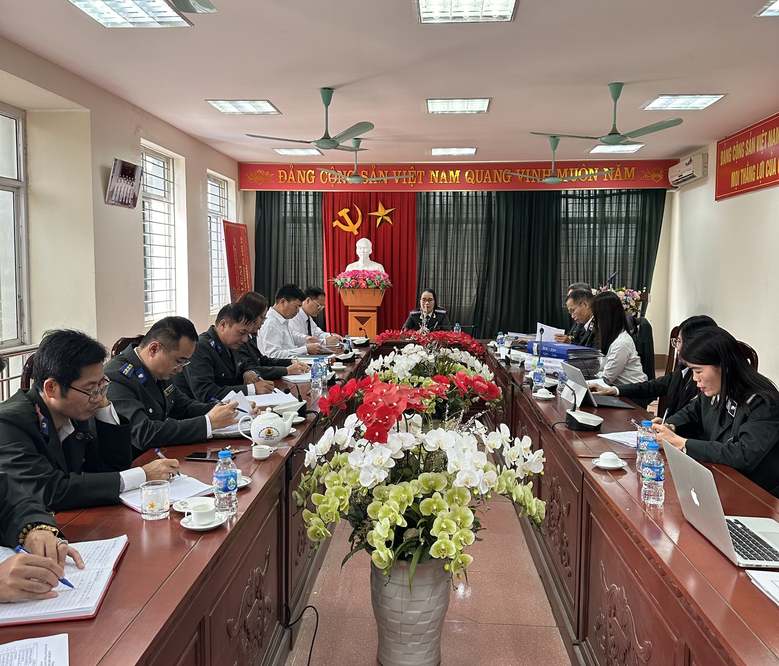 Kiểm tra chuyên đề việc thực hiện các quy định của pháp luật phòng, chống tham nhũng, lãng phí, tiêu cực tại Chi cục THADS thành phố Phổ Yên