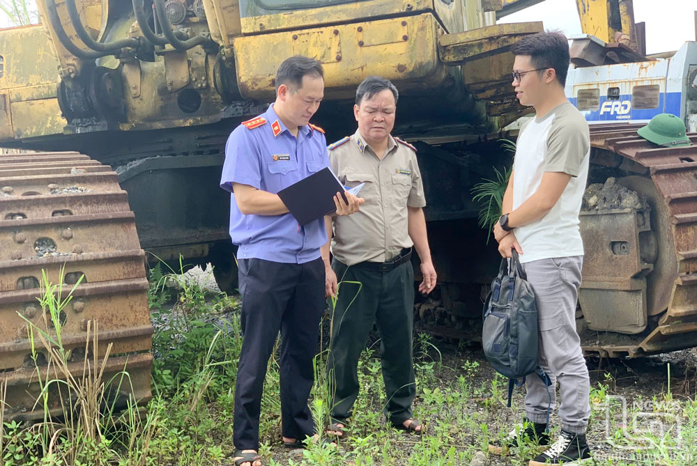 Rèn bản lĩnh qua xử lý vật chứng