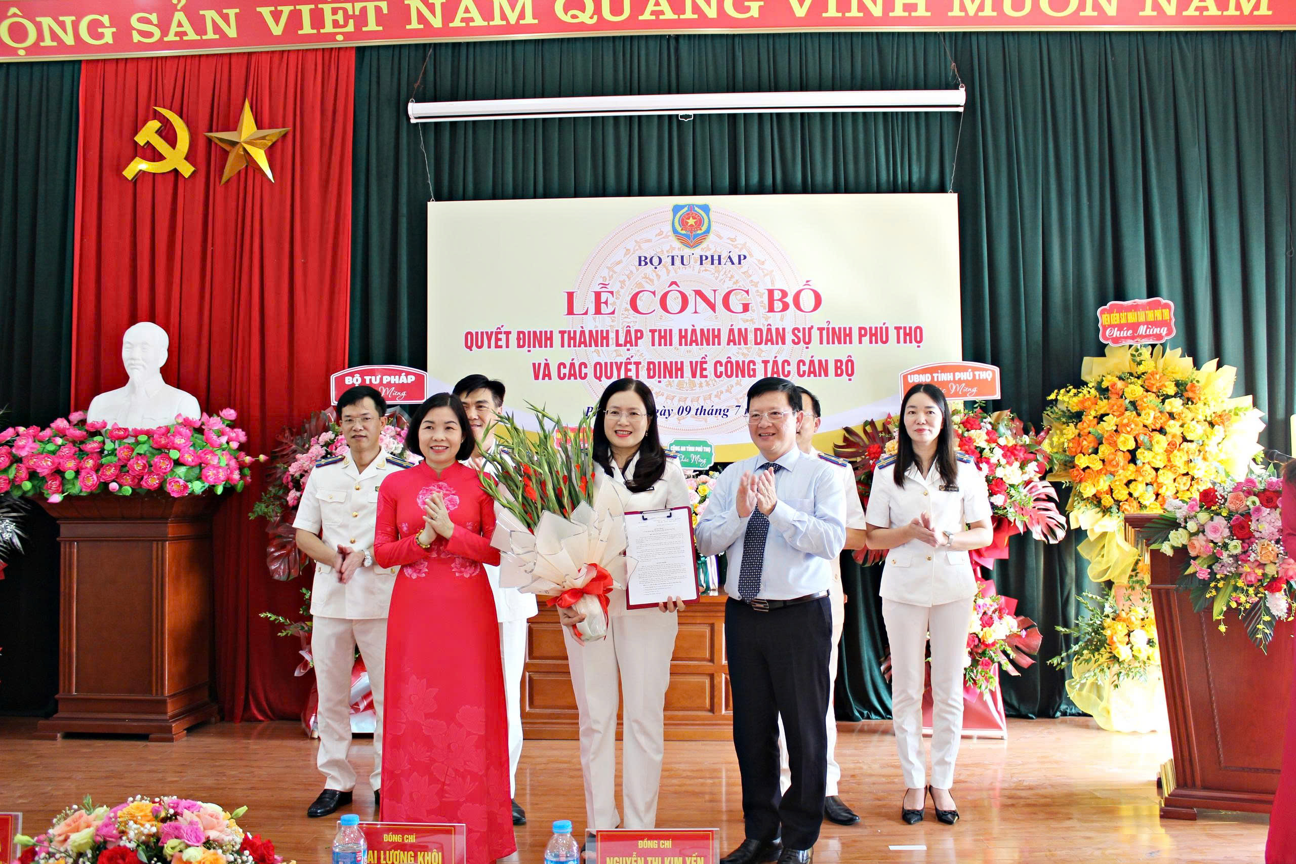 Công bố Quyết định thành lập Thi hành án dân sự tỉnh Phú Thọ và trao Quyết định bổ nhiệm cán bộ: Bước chuyển mình quan trọng đáp ứng yêu cầu nhiệm vụ mới