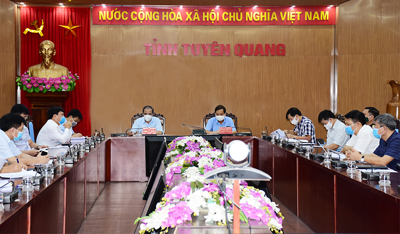 Thường trực Chính phủ họp trực tuyến với các địa phương về phòng, chống dịch Covid-19