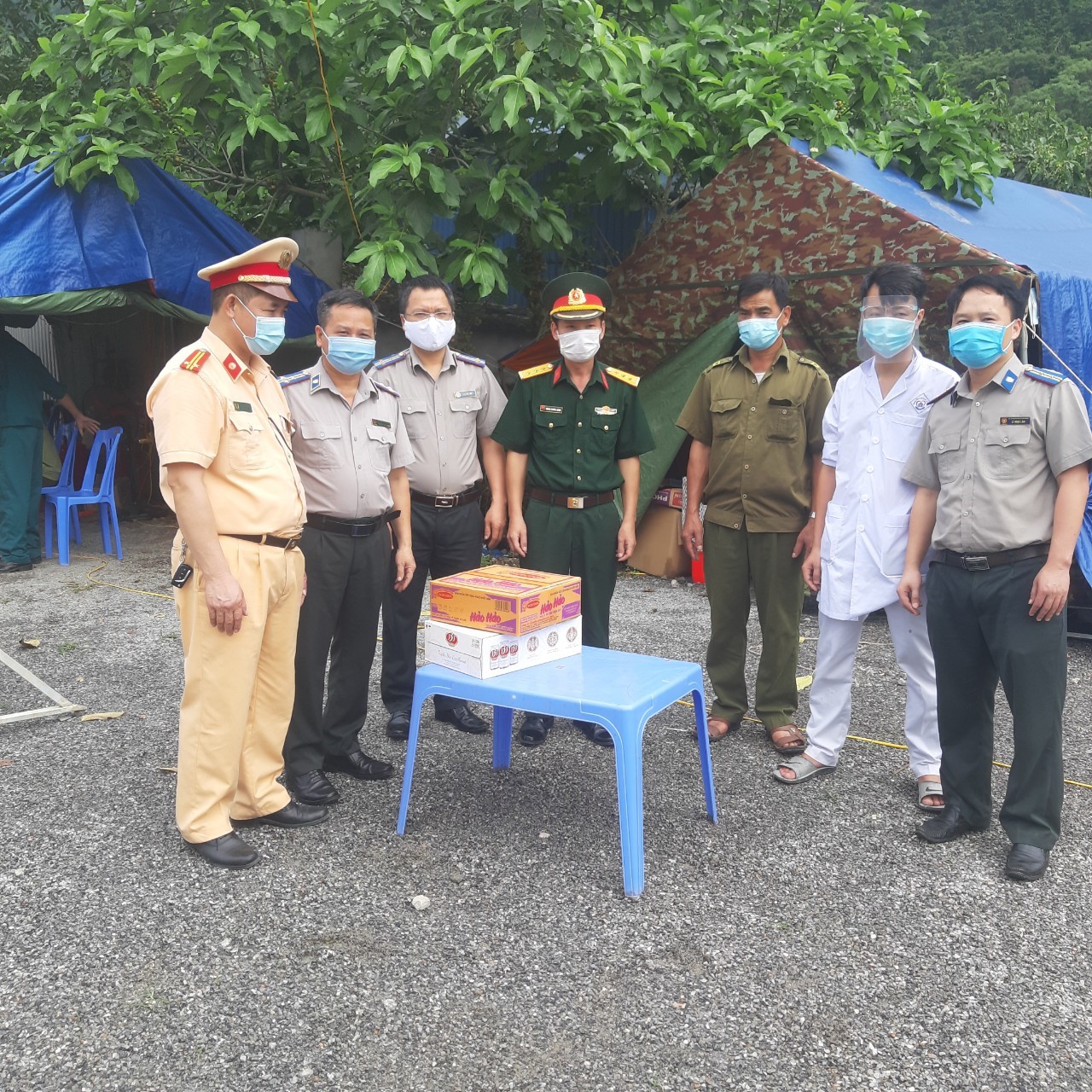 Chi cục THADS huyện Võ Nhai thăm, động viên lực lượng phòng chống dịch COVID-19