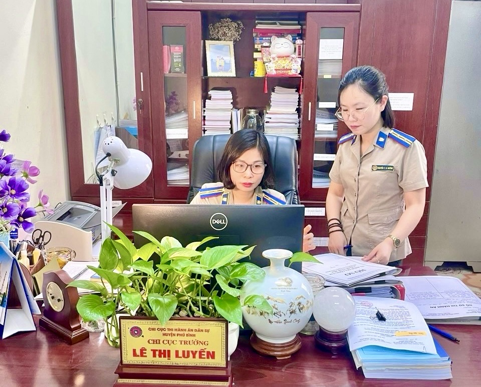 Tăng cường công tác cải cách hành chính, ứng dụng công nghệ thông tin chuyển đổi số trong thi hành án dân sự