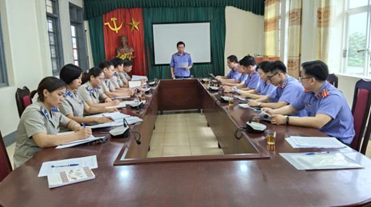 Viện Kiểm sát nhân dân khu vực 5 công bố Quyết định, Kế hoạch trực tiếp kiểm sát hoạt động thi hành án dân sự, hành chính tại Phòng THADS KV5