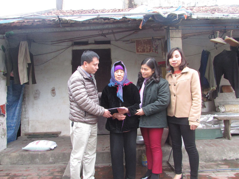 Mang xuân đến cho những hoàn cảnh khó khăn nhân dịp Tết Bính thân.