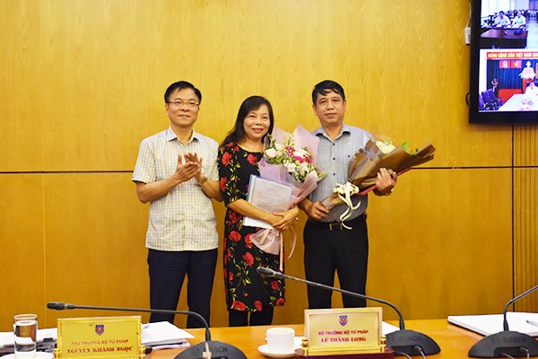 Công bố Quyết định bổ nhiệm Giám đốc Trung tâm Thống kê, Quản lý dữ liệu và Ứng dụng công nghệ thông tin Tổng cục Thi hành án dân sự