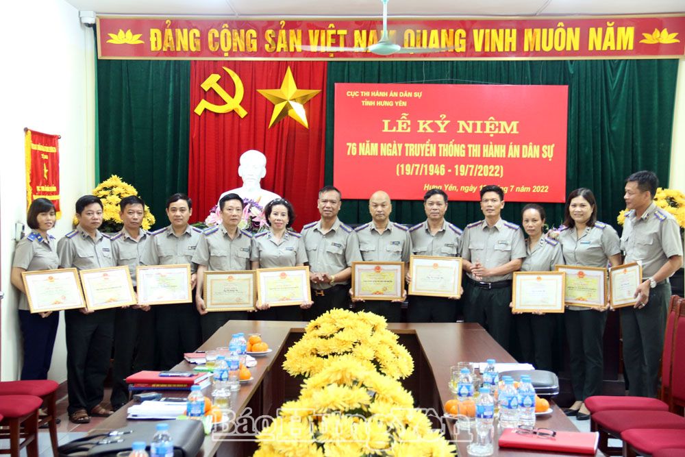 Kỷ niệm 76 năm Ngày truyền thống Thi hành án dân sự (19.7.1946 - 19.7.2022)