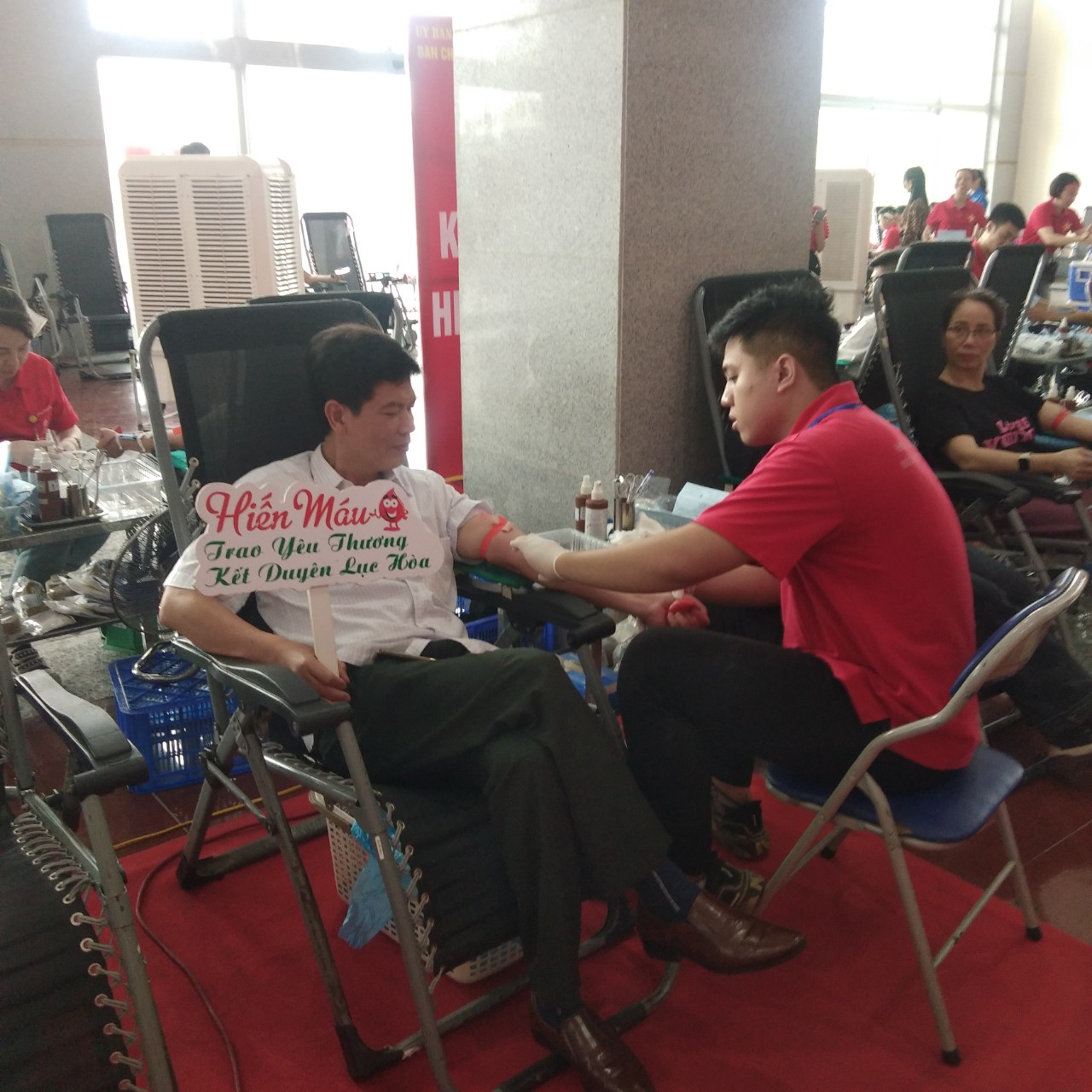 Cục Thi hành án dân sự tỉnh Hưng Yên tham gia Chương trình Hành trình đỏ