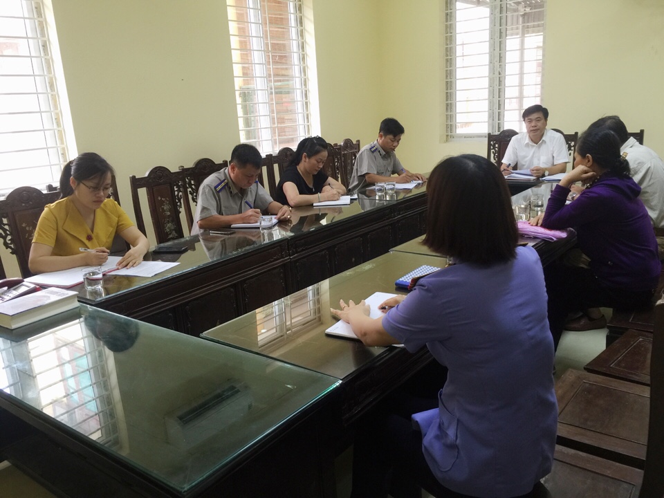 Ban Chỉ đạo Thi hành án dân sự huyện Kim Động tiếp công dân