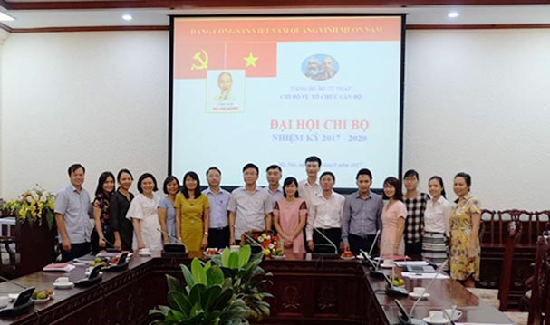 Khâu “then chốt” của công tác xây dựng Đảng và hệ thống chính trị