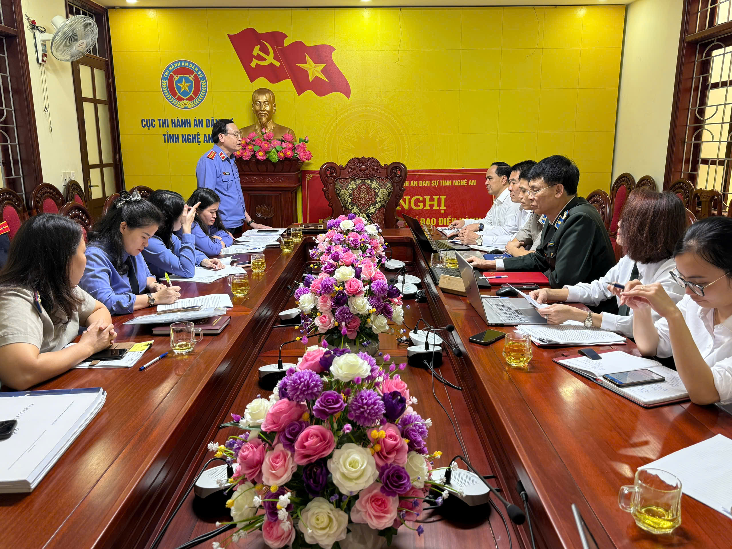 Viện kiểm sát nhân dân tỉnh Nghệ An phúc tra việc thực hiện Kết luận kiểm sát năm 2024 tại Cục Thi hành án dân sự tỉnh Nghệ An.