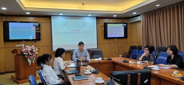 Hội thảo trực tuyến với Bộ Tư pháp Lào về chia sẻ kinh nghiệm của Việt Nam trong việc gia nhập Hội nghị La Hay về Tư pháp quốc tế và tham gia, triển khai thực hiện Công ước La Hay năm 1993 về Bảo vệ trẻ em và Hợp tác trong lĩnh vực nuôi con nuôi quốc tế