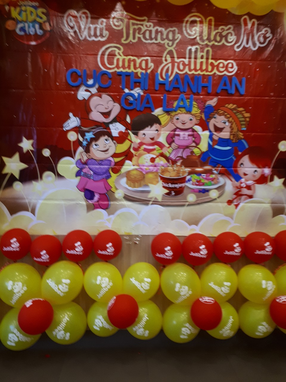 CỤC THI HÀNH ÁN DÂN SỰ TỈNH GIA LAI TỔ CHỨC “VUI TRĂNG ƯỚC MƠ” TẾT TRUNG THU 2018 CHO CÁC CHÁU THIẾU NHI.