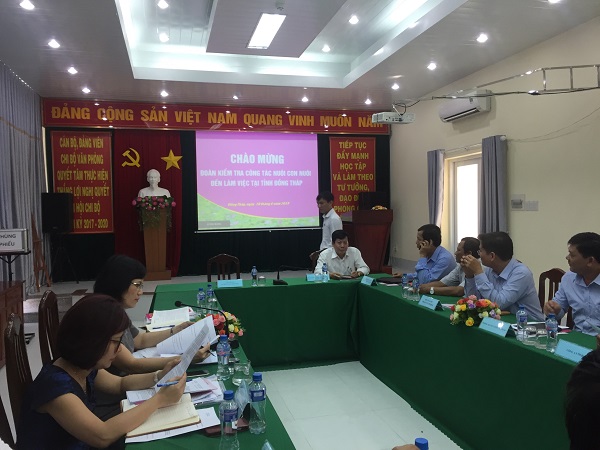 Kiểm tra công tác nuôi con nuôi tại tỉnh Đồng Tháp và tỉnh Vĩnh Long