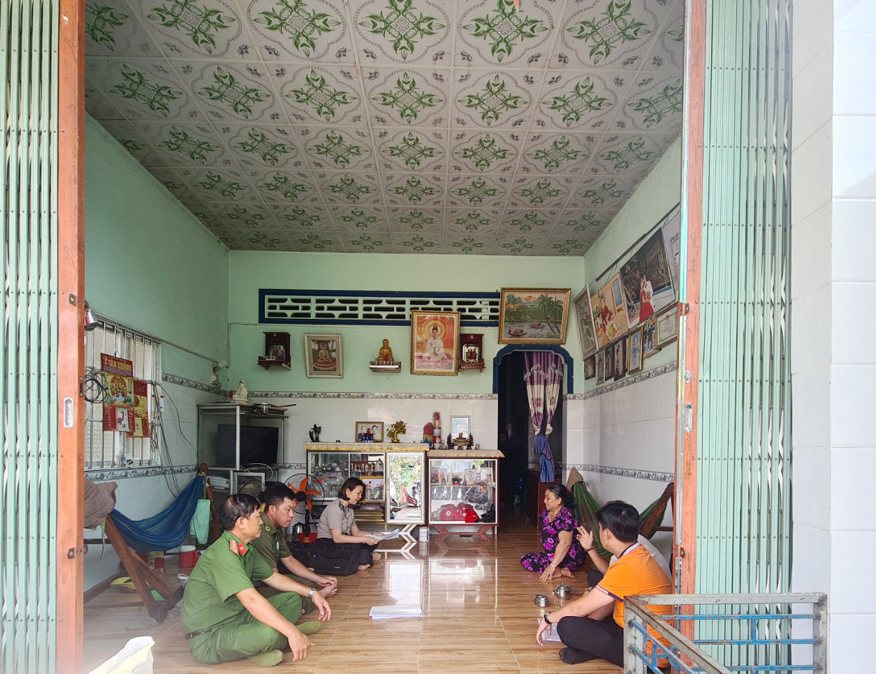 CHI CỤC THI HÀNH ÁN DÂN SỰ HUYỆN TÂN HỒNG  TĂNG CƯỜNG CÔNG TÁC XỬ LÝ ÁN TÍN DỤNG NGÂN HÀNG