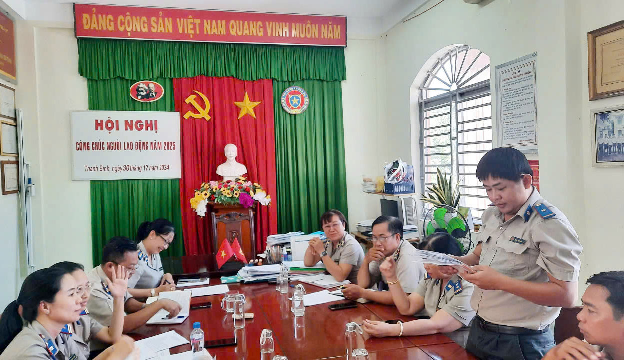 Chi cục Thi hành án dân sự huyện Thanh Bình  tổ chức Hội nghị công chức, người lao động năm 2025