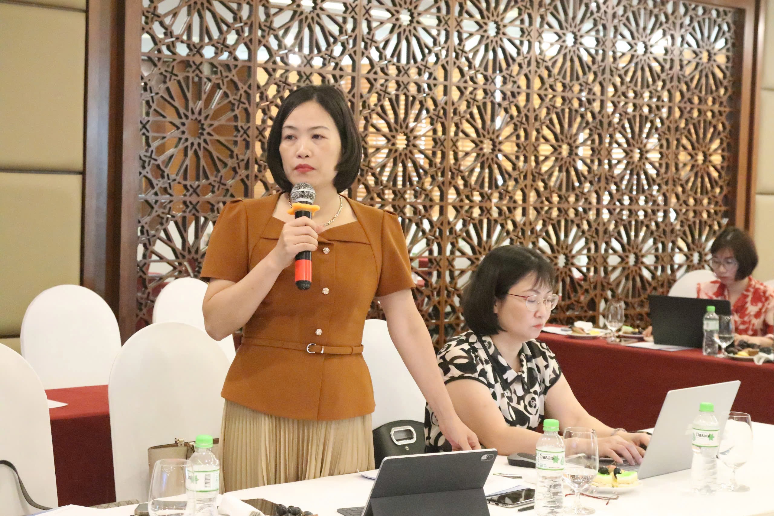 Đổi mới tư duy, phương thức, c&aacute;ch thức phổ biến, gi&aacute;o dục ph&aacute;p luật, đ&aacute;p ứng y&ecirc;u cầu, bối cảnh mới