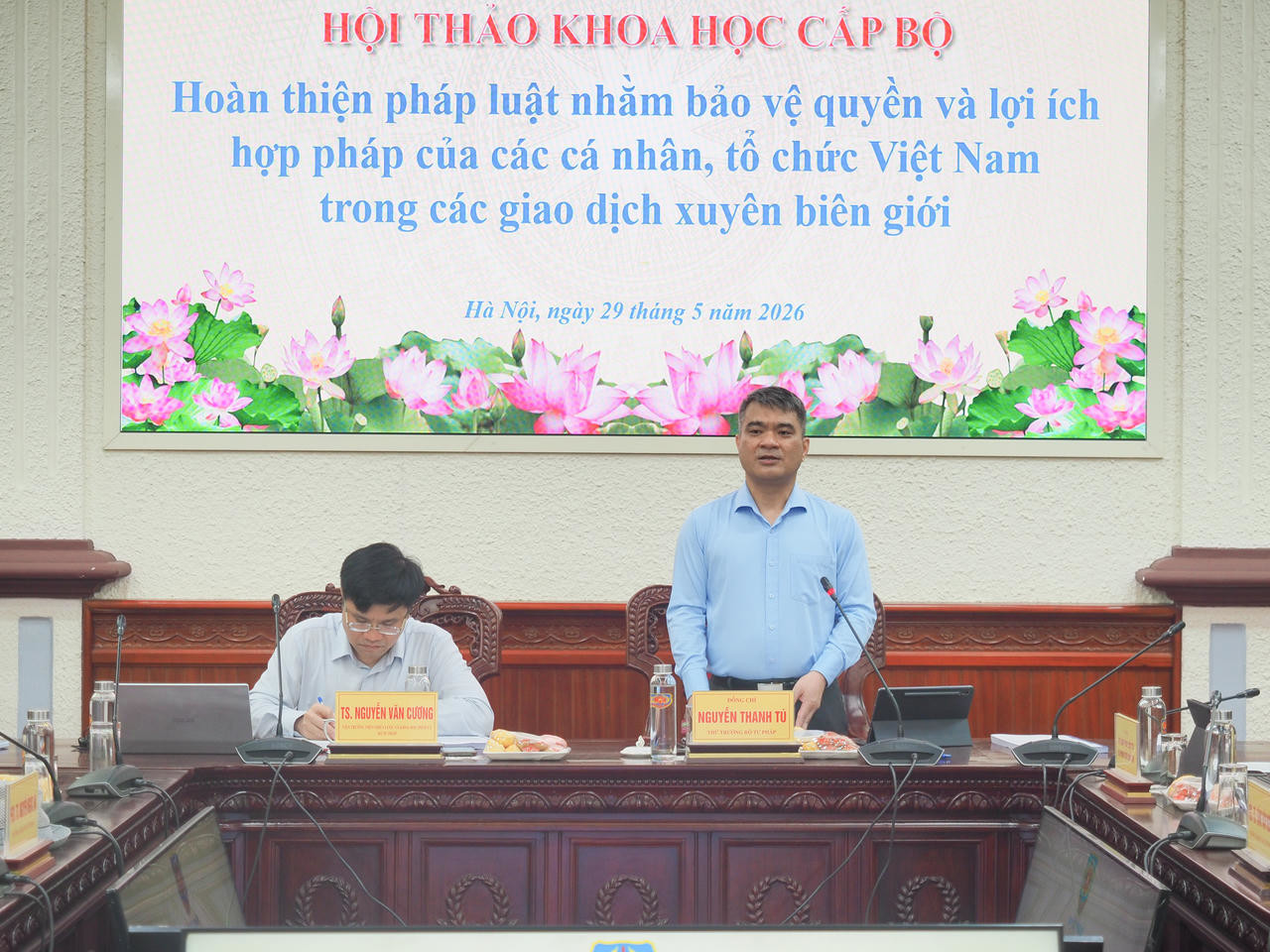 Thứ trưởng Nguyễn Thanh T&uacute; ph&aacute;t biểu khai mạc Hội thảo.