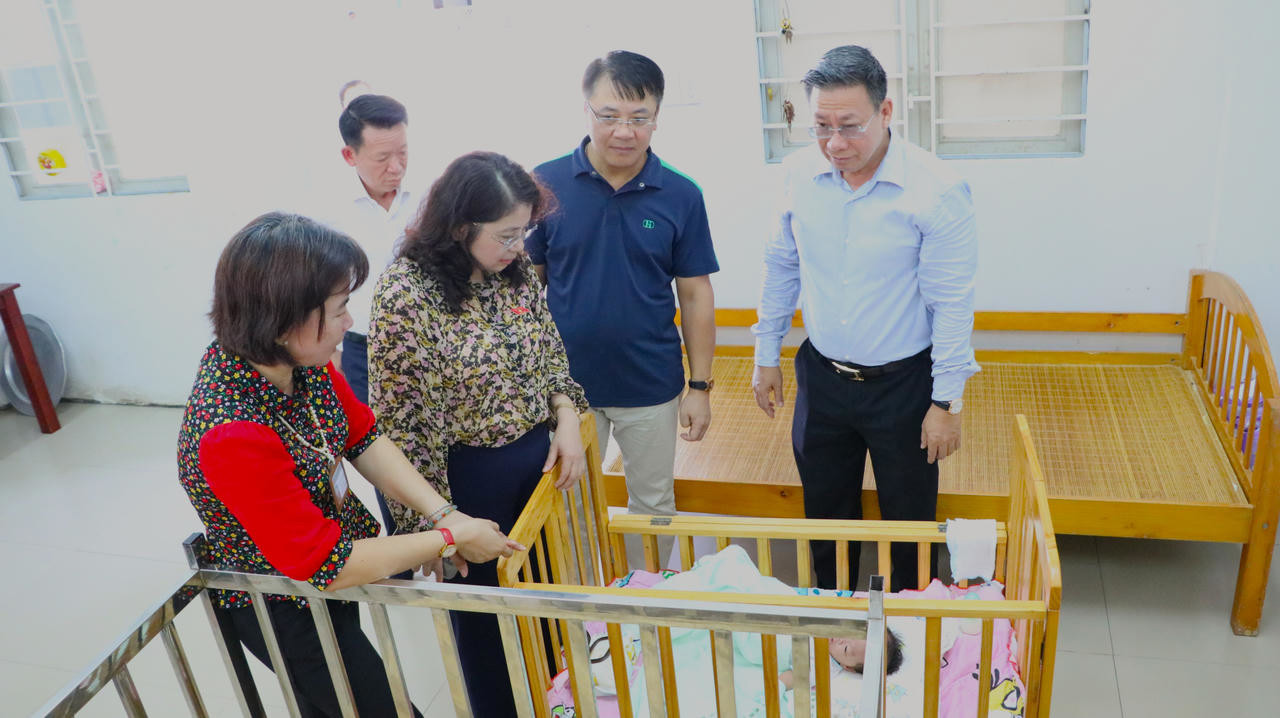 Đoàn công tác Bộ Tư pháp làm việc tại Tây Ninh