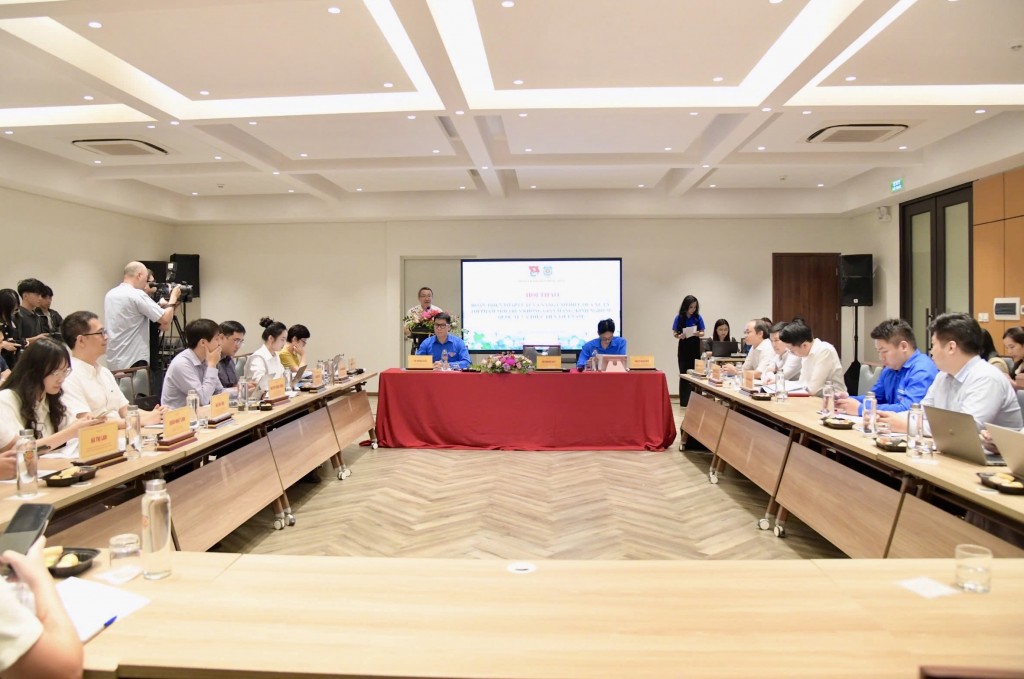 N&acirc;ng cao hiệu quả xử l&yacute; tội phạm mới tr&ecirc;n kh&ocirc;ng gian mạng từ thực tiễn Việt Nam v&agrave; kinh nghiệm quốc tế