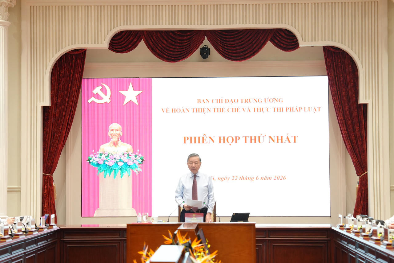 Tổng Bí thư, Chủ tịch nước Tô Lâm, Trưởng Ban Chỉ đạo phát biểu kết luận Phiên họp.