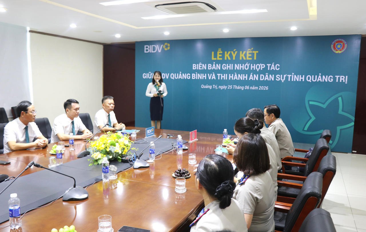 Quang cảnh lễ ký kết Biên bản ghi nhớ hợp tác giữa Thi hành án dân sự tỉnh Quảng Trị và BIDV - Chi nhánh Quảng Bình.