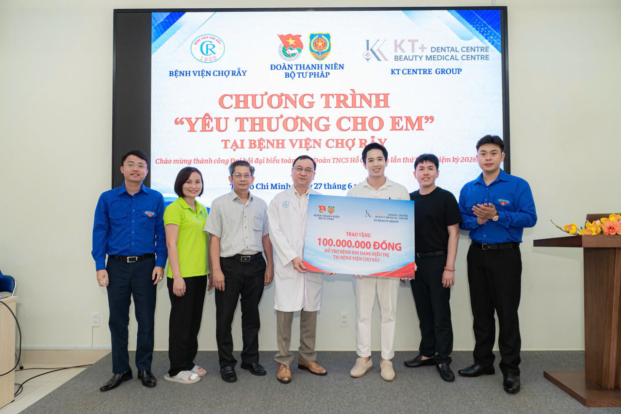 Tuổi trẻ Bộ Tư pháp tổ chức Chương trình thiện nguyện “Yêu thương cho em” tại Thành phố Hồ Chí Minh