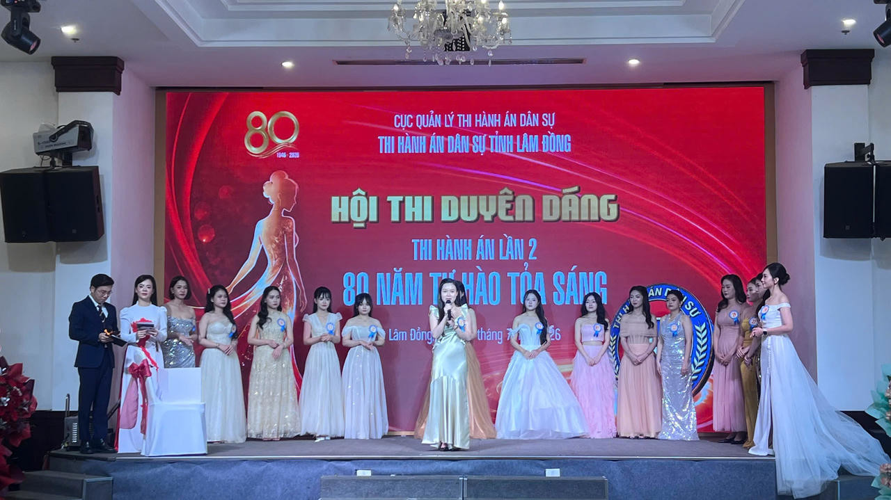 Nữ cán bộ Thi hành án dân sự Lâm Đồng duyên dáng, trí tuệ, bản lĩnh