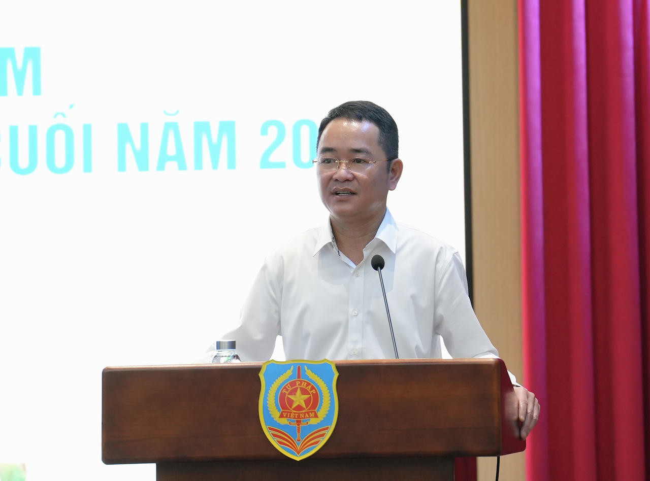 Tổng Biên tập Vũ Hoài Nam phát biểu tại Hội nghị.
